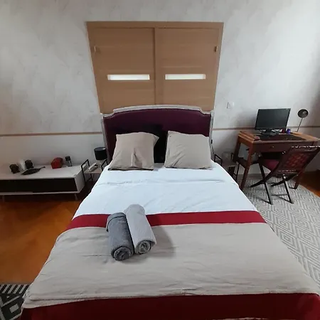 Oda ve Kahvaltı La Coloc *